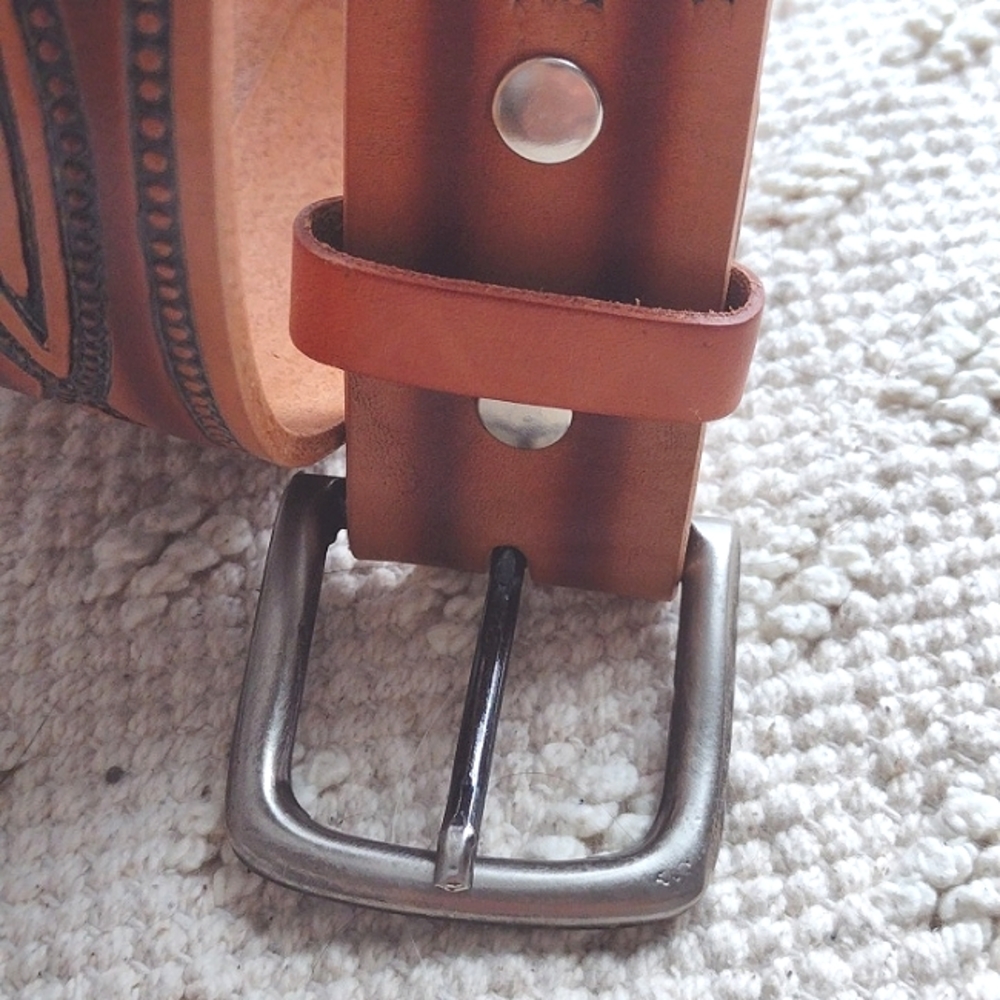 Genuine leather brown belt with details made in Mexico - Picture 4 of 7